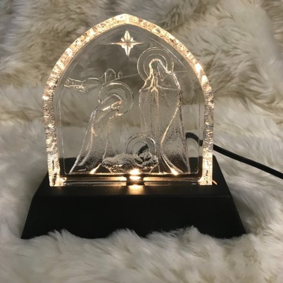 Avon Holiday Vintage Avon Holy Night Reflections Nativity Scene